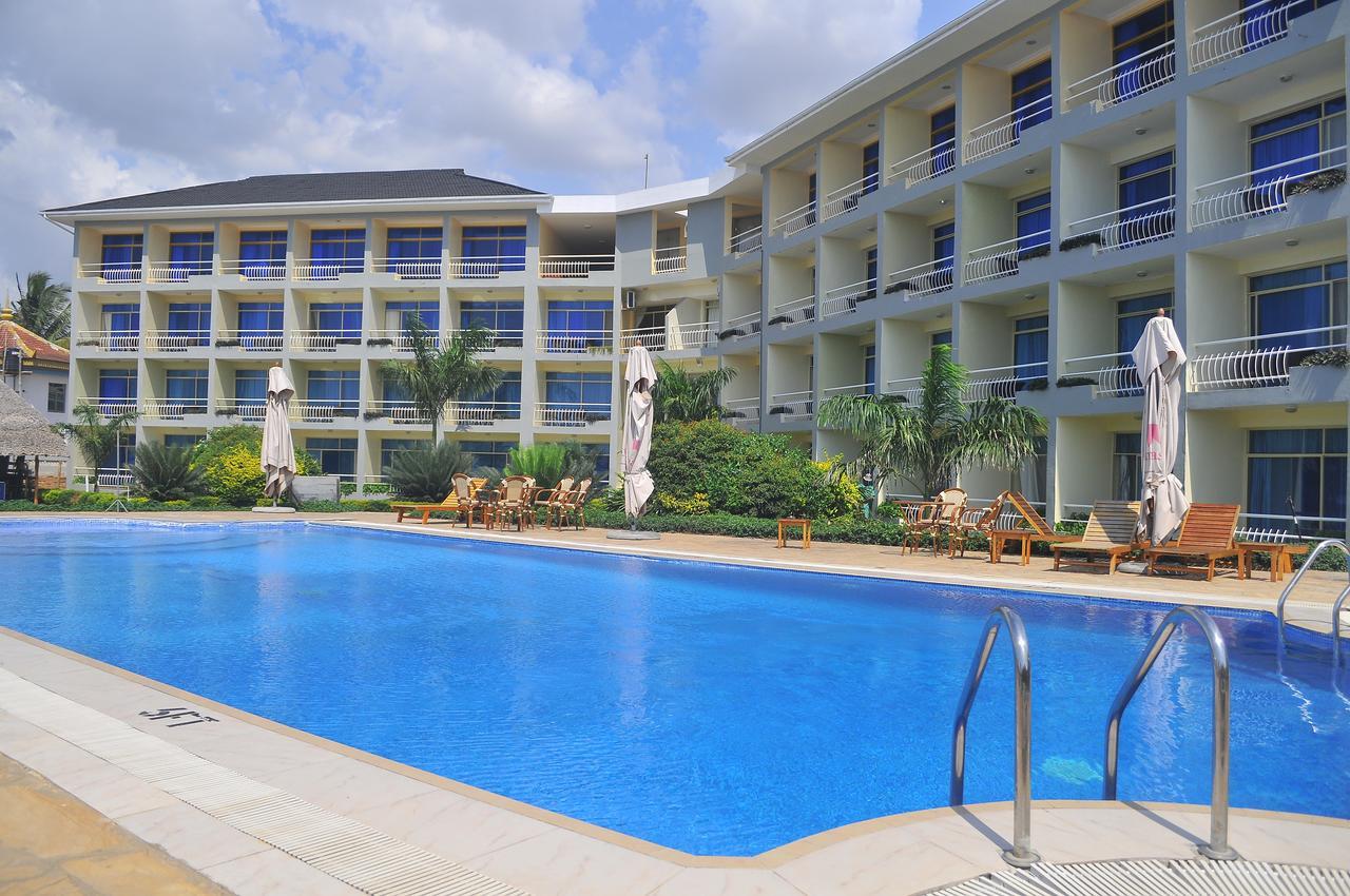 Giraffe Ocean View Hotel Dar es Salaam Exterior photo